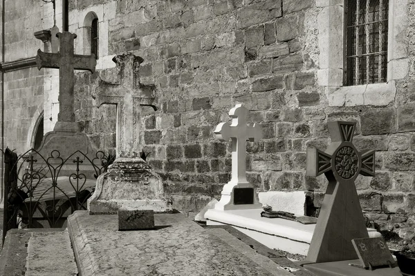 Cementerio de Ainhoa, Pirenees atlantiques (Francia ) — Foto de Stock