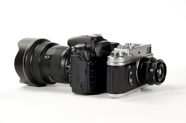 Nova câmera vs câmera antiga — Fotografia de Stock