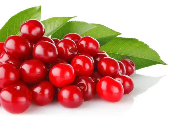 Ripe cherry with green leaves — Stock Photo, Image