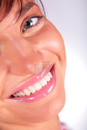 sourire visage fille 
