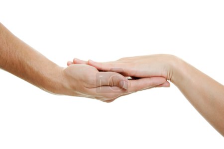 Mains d'amants sur fond blanc .