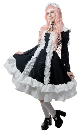 Cosplay fille en robe noire 