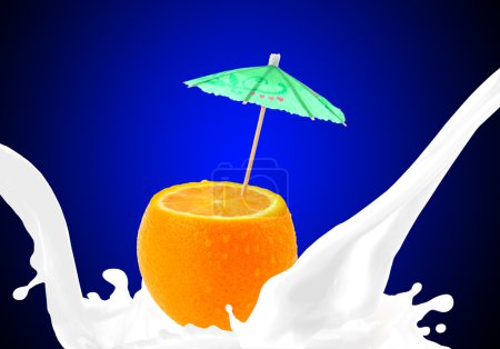 Lait éclaboussant à l'orange 